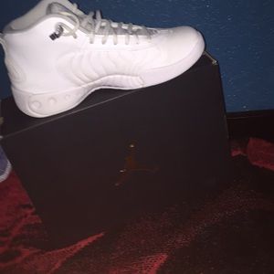 Great condition . Only used 3 or 4 times .